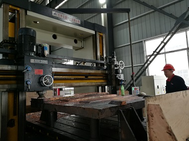 2x4米龙门刨铣床 2x4米龙门刨铣床