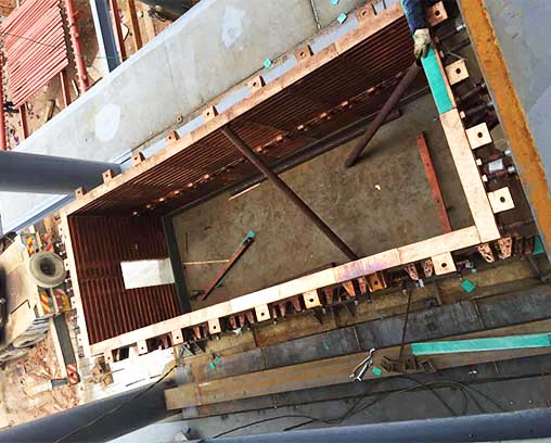 Fuming furnace copper water jacket on-site installation photos